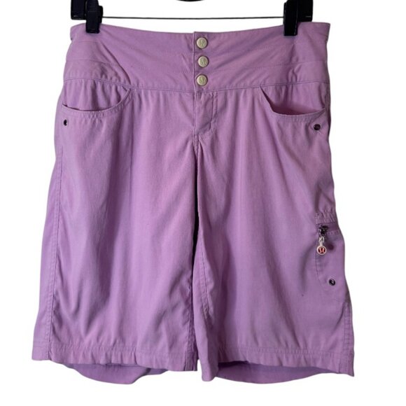 Lululemon purple high rise cargo shorts size M - Picture 1 of 6
